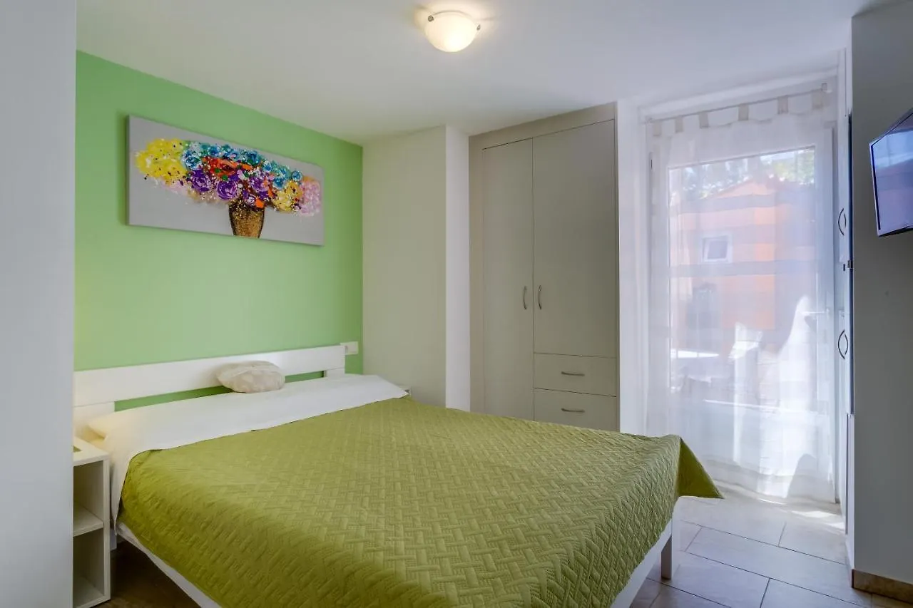 Lotta Apartment Nerezine